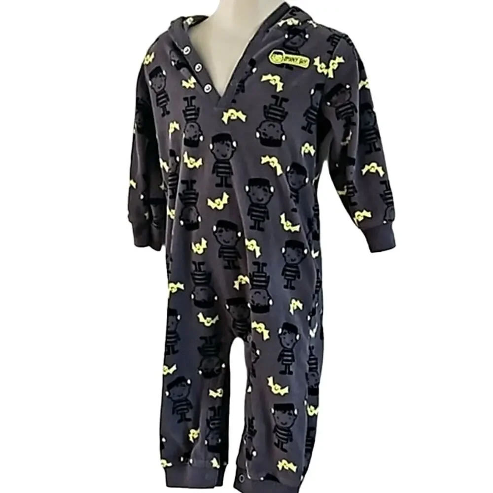 Carter's Boys One-Piece Fleece Hooded Romper Size 18M - Skeleton Bat Print
